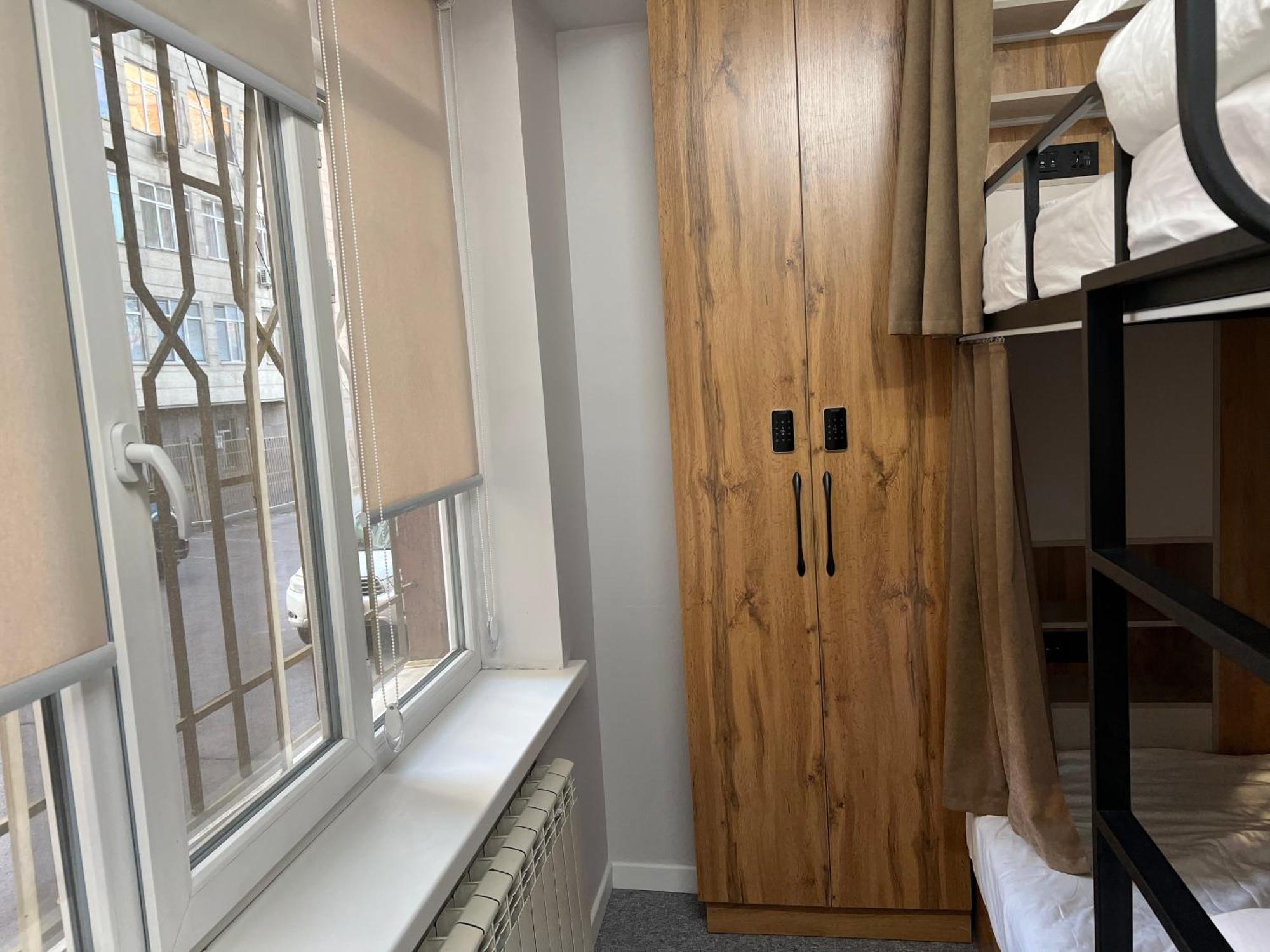 Aiva Hostel Бишкек Екстериор снимка